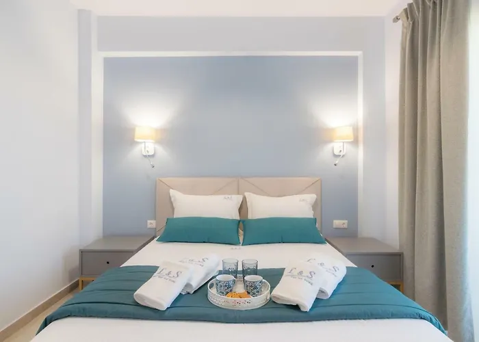 L&s House Апартаменты *